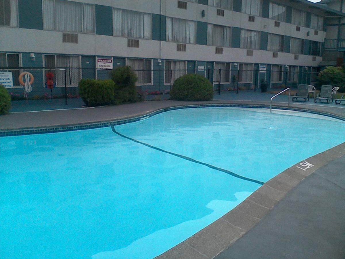 Howard Johnson By Wyndham Nanaimo Harbourside Habitación foto